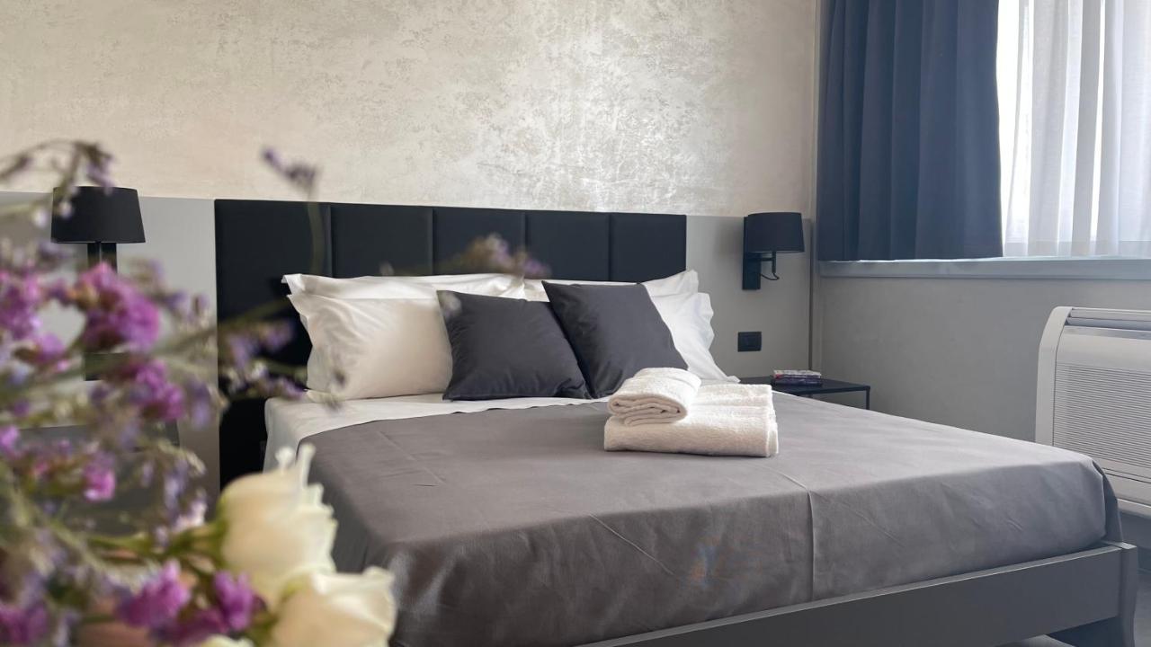 Tranquillo Uptown Lecce Hotel Buitenkant foto