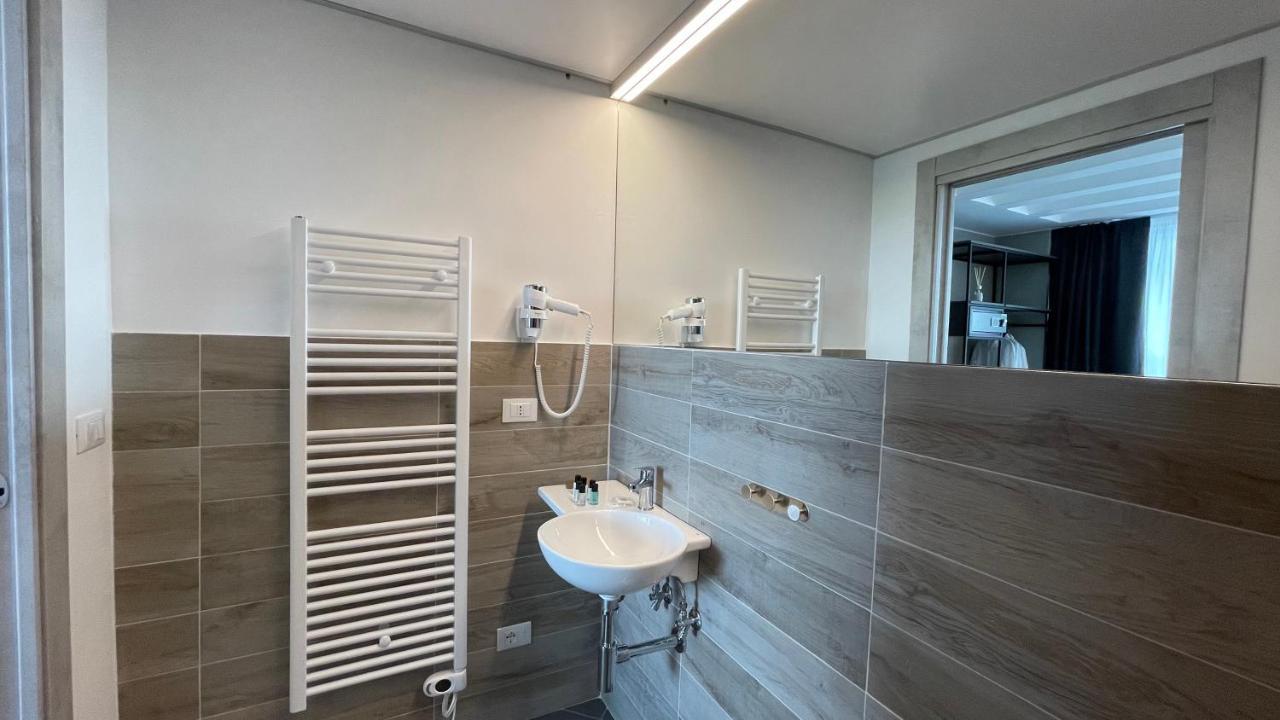Tranquillo Uptown Lecce Hotel Buitenkant foto