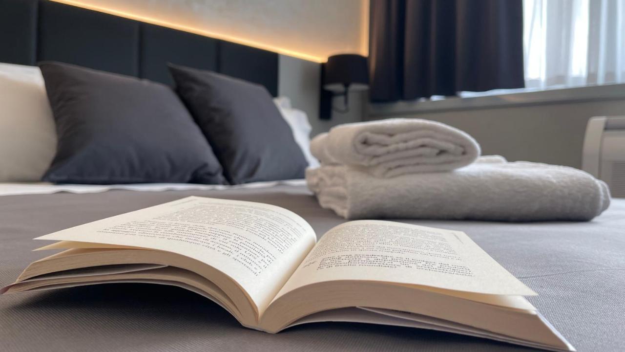Tranquillo Uptown Lecce Hotel Buitenkant foto